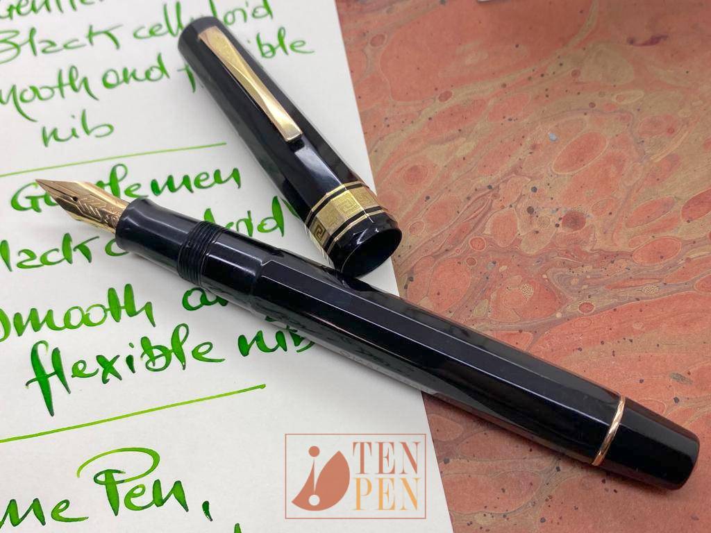 OMAS オマス 万年筆 Gentleman 吸入式 K14 585刻印ニブ OMAS GENTLEMEN BLACK CELLULOID- FLEXIBLE NIB | Tenpen - By Letizia
